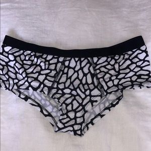 NEVER WORN NEW MeUndies patterned briefs